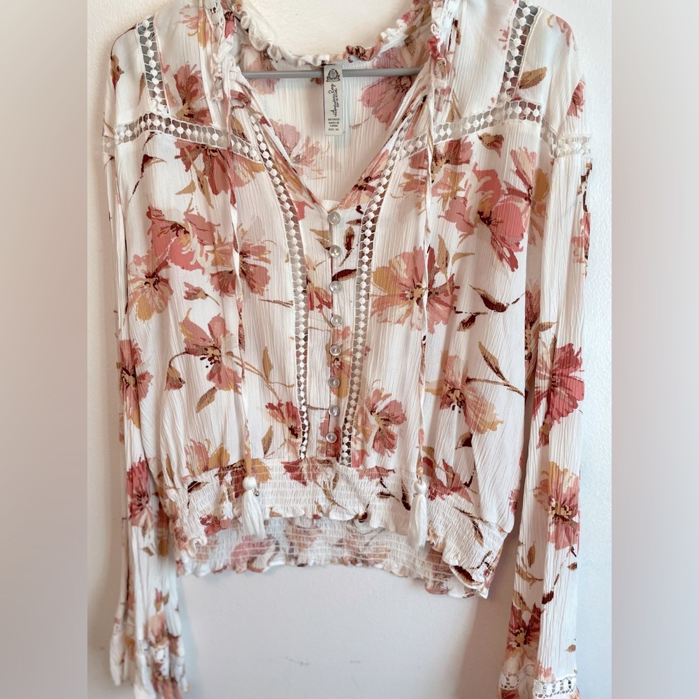 American Rag Cream colored blouse with flowers XL